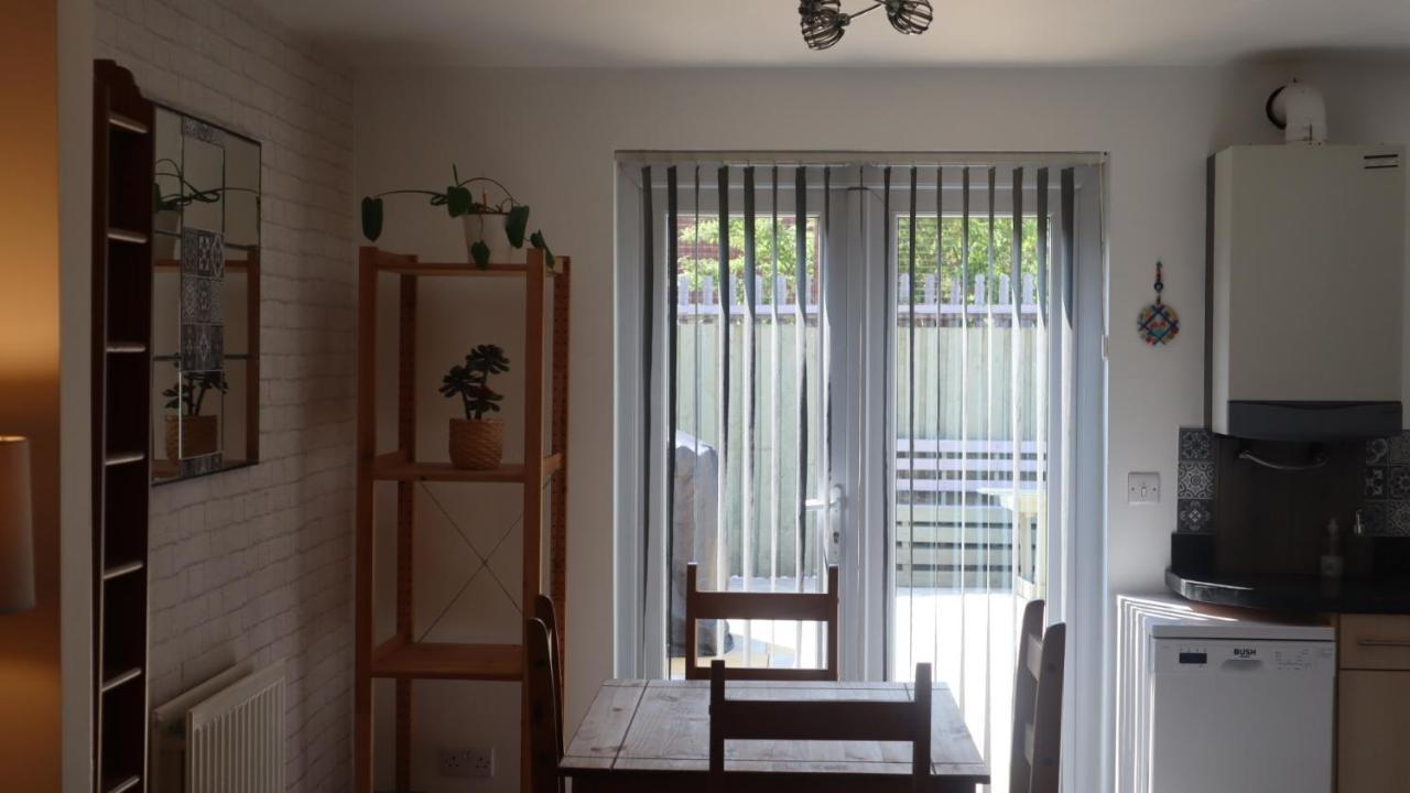 Urban Escape Glasgow Green Free Parking 20Min Walk To City Center Экстерьер фото
